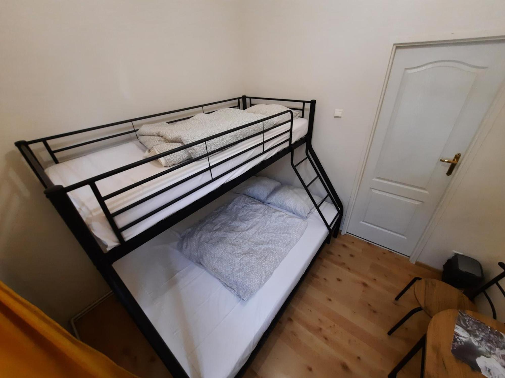 Lorf Hostel&Coffee Kraków Eksteriør billede