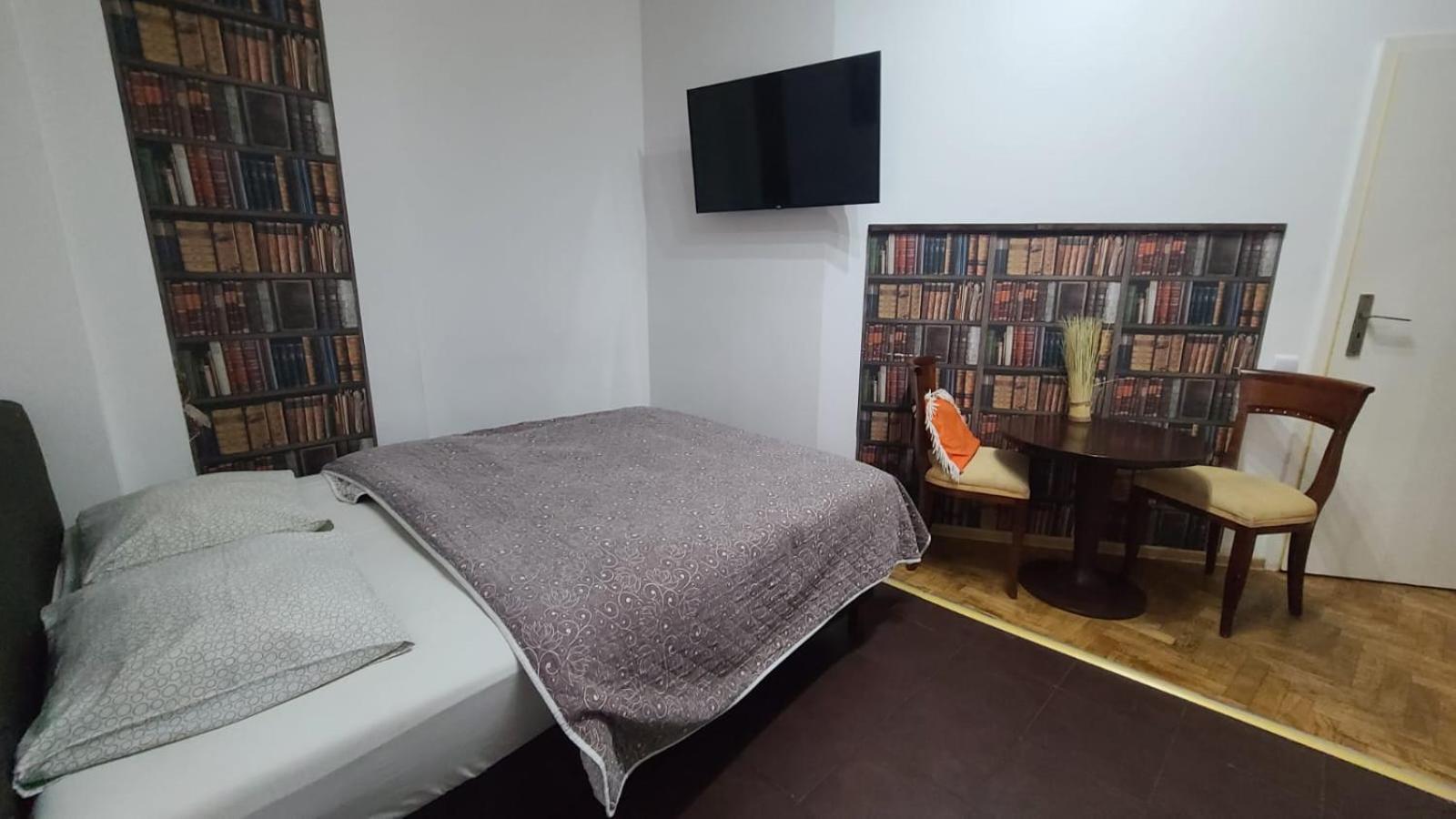 Lorf Hostel&Coffee Kraków Eksteriør billede